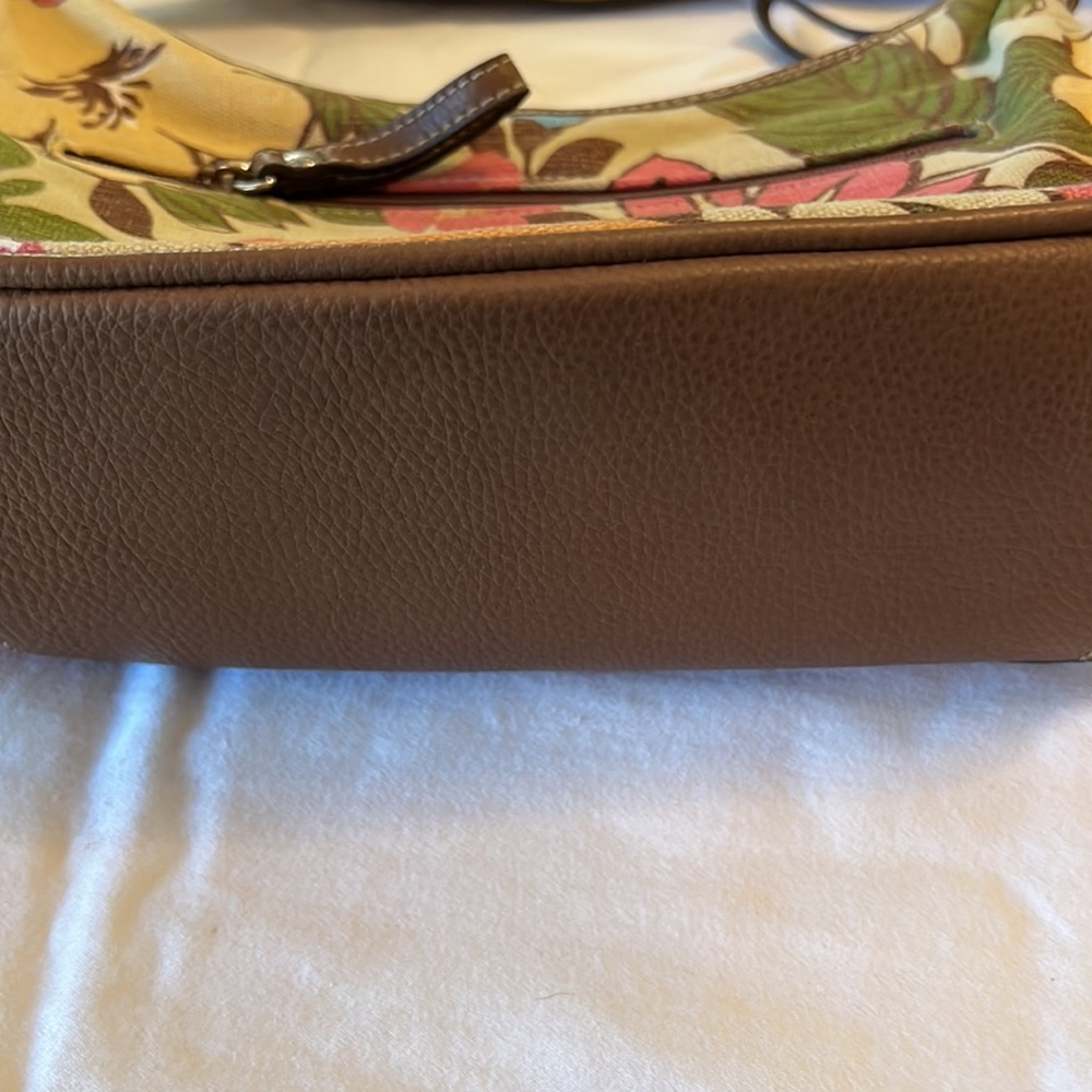 Cute Floral Purse - Picture 4 of 5